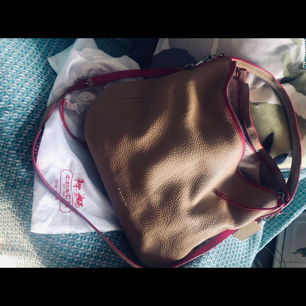 Authentic Coach Purse BRAND NEW!